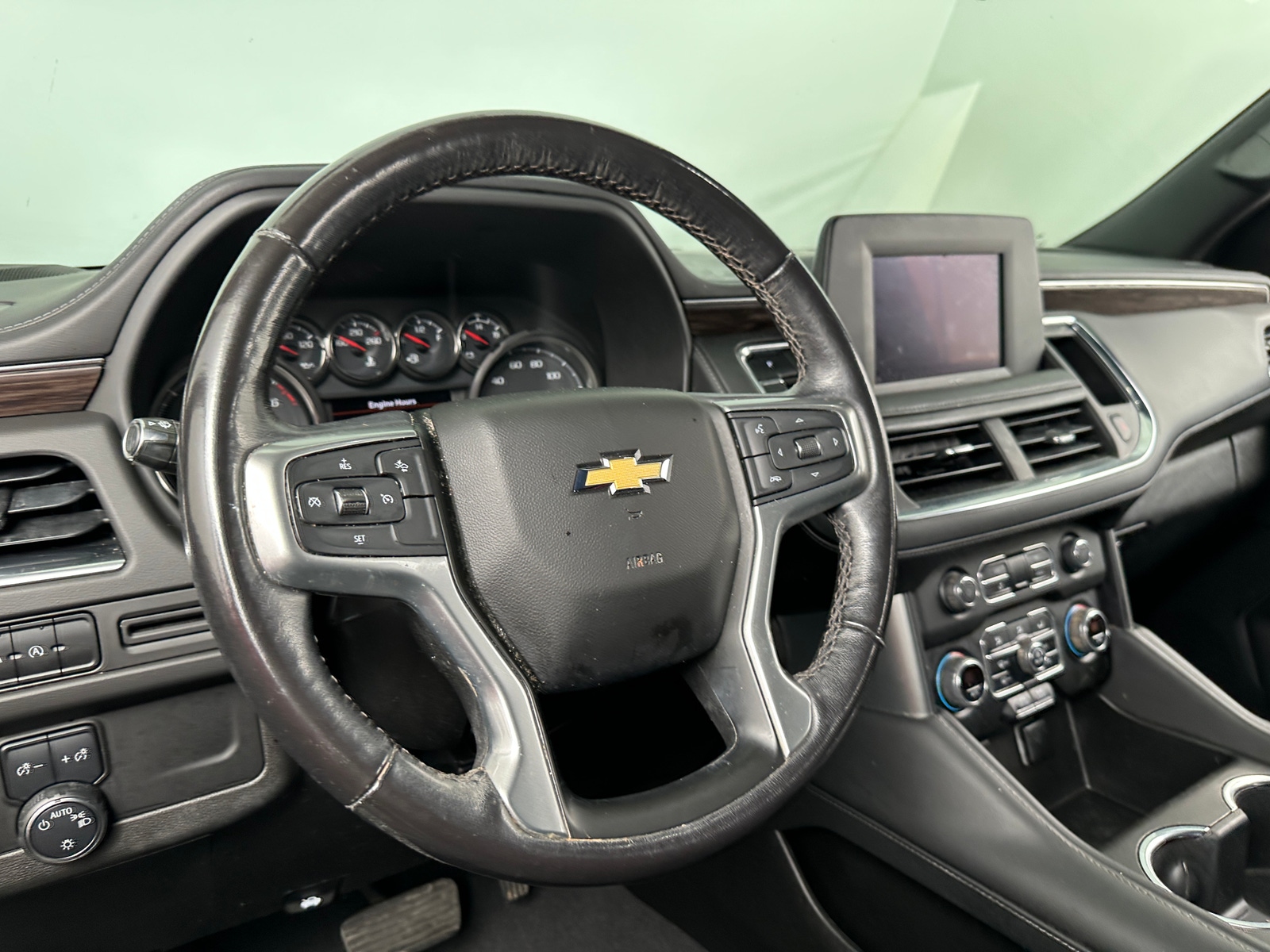 Thumbnail: 2023 Chevrolet Tahoe - 5