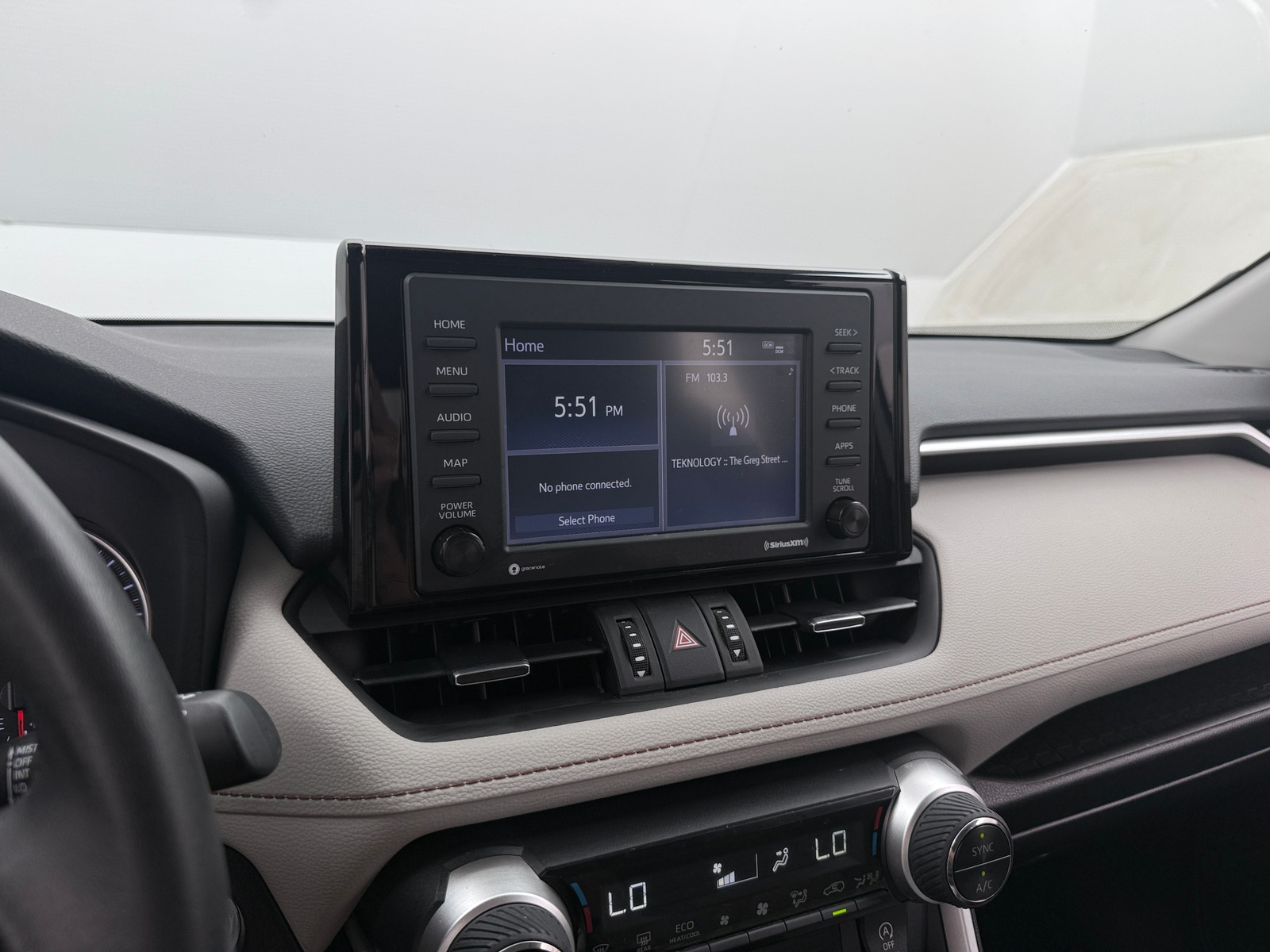 Thumbnail: 2022 Toyota RAV4 - 3