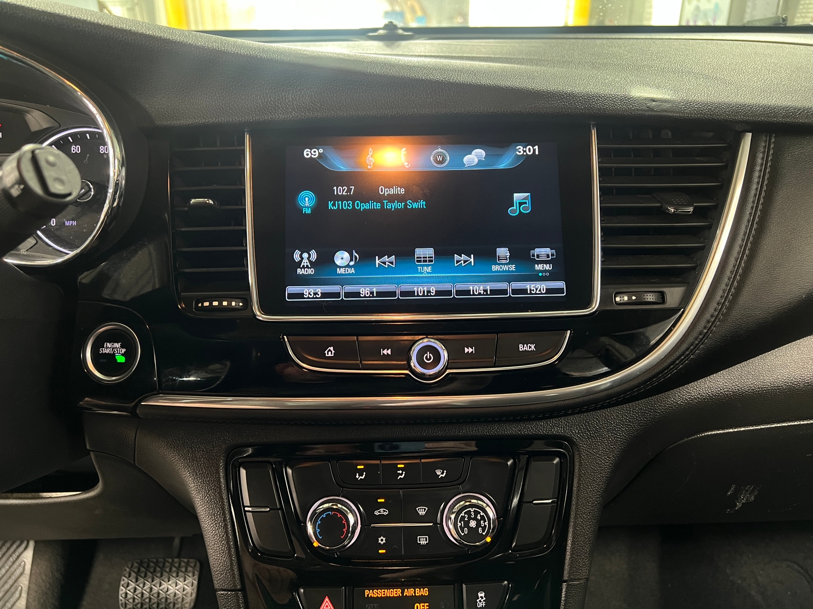 Thumbnail: 2018 Buick Encore - 4