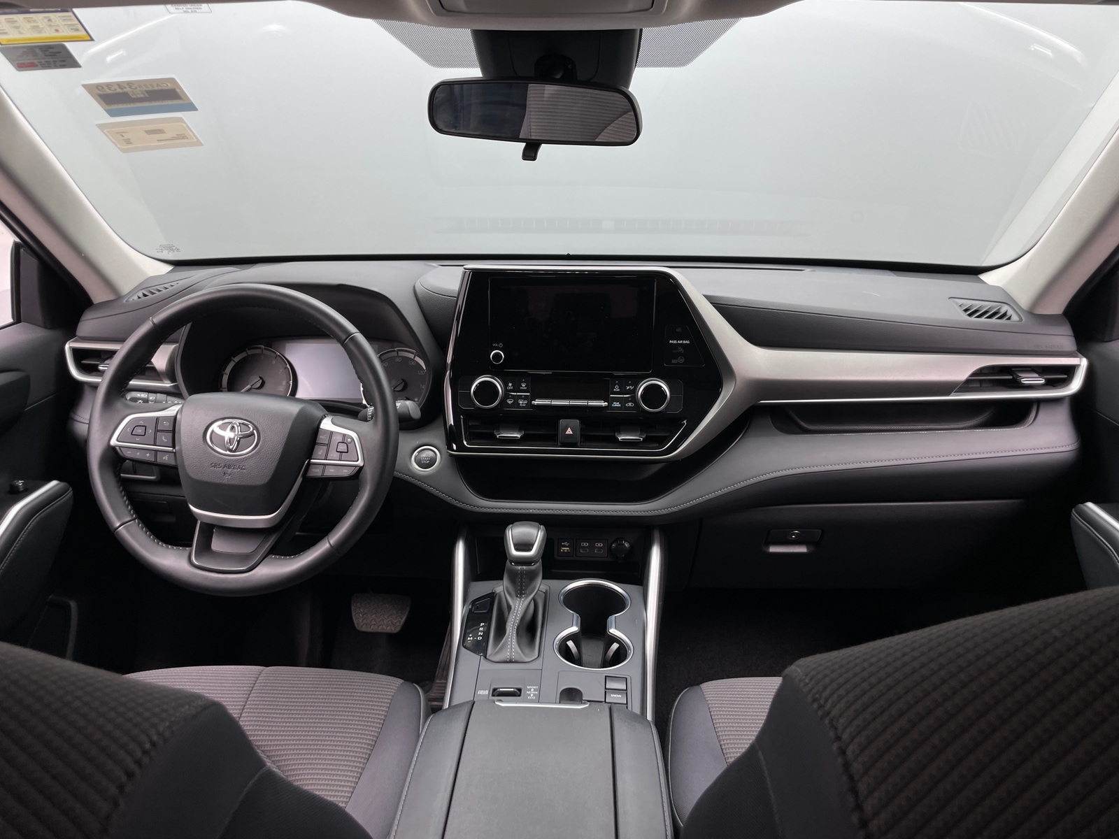 Thumbnail: 2025 Toyota Highlander - 3