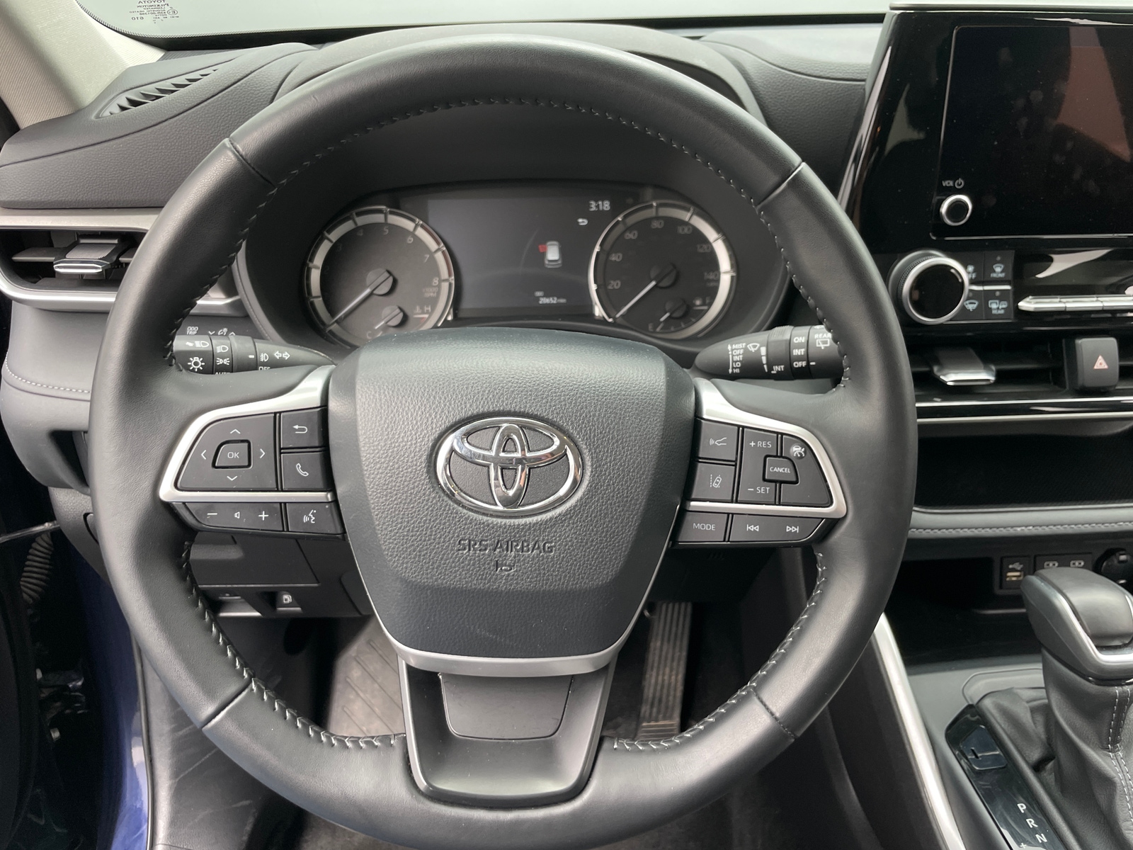 Thumbnail: 2025 Toyota Highlander - 5