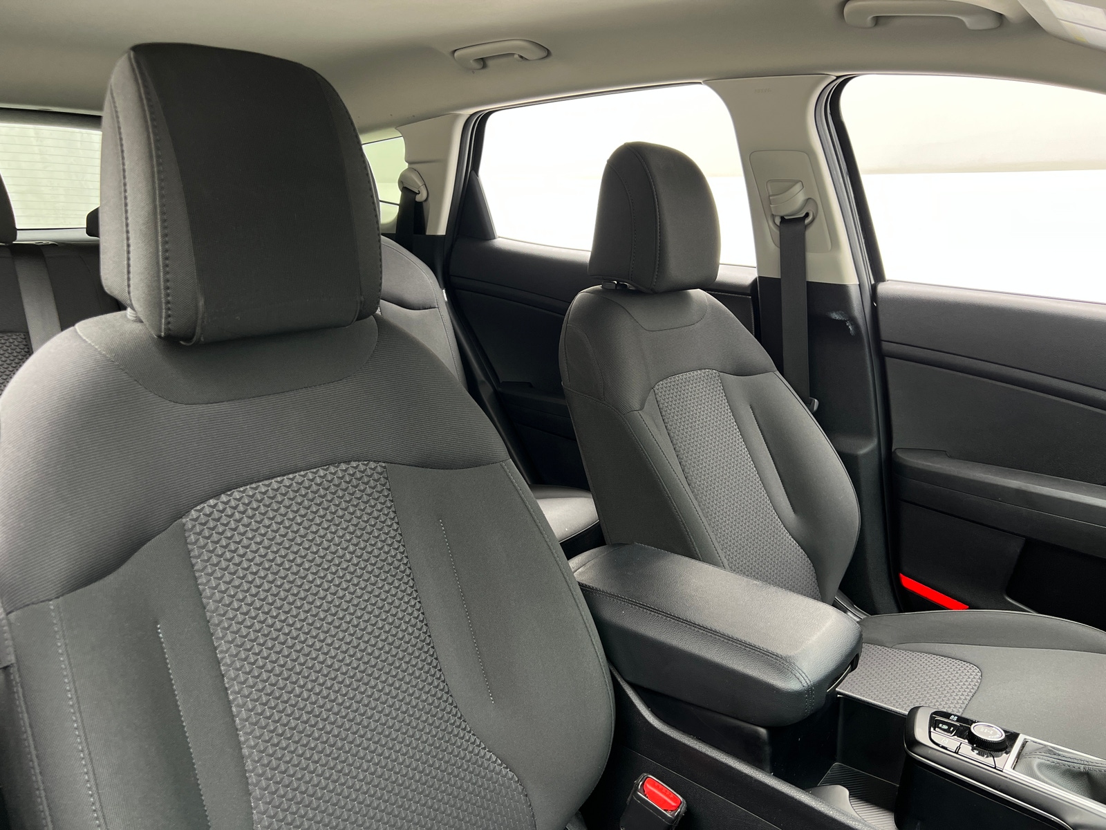 Thumbnail: 2025 Kia Sportage - 2