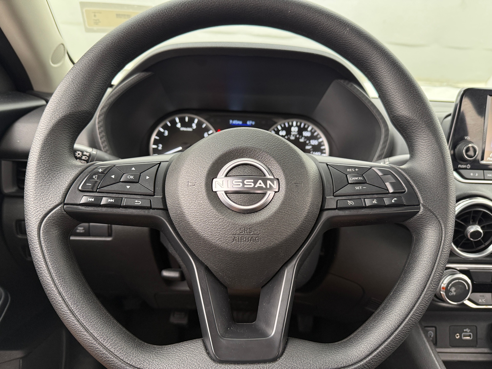 Thumbnail: 2025 Nissan Sentra - 5