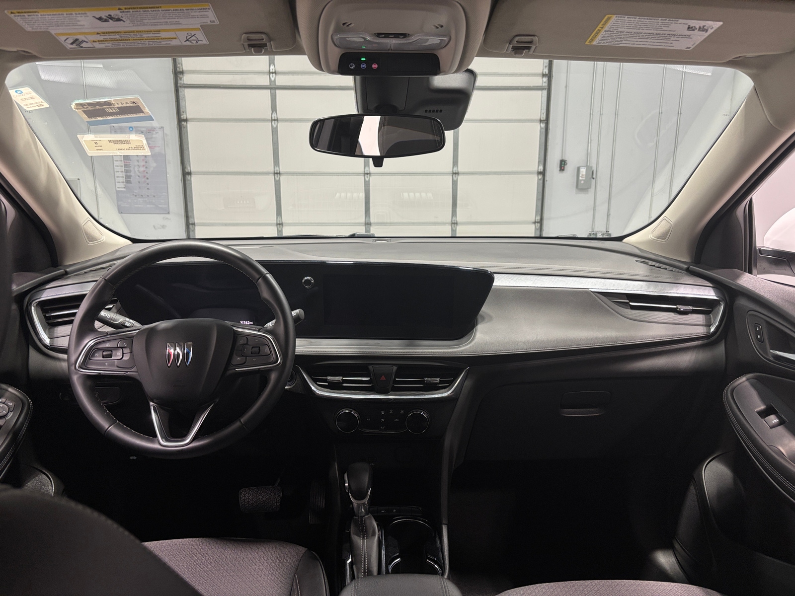 Thumbnail: 2025 Buick Encore GX - 3