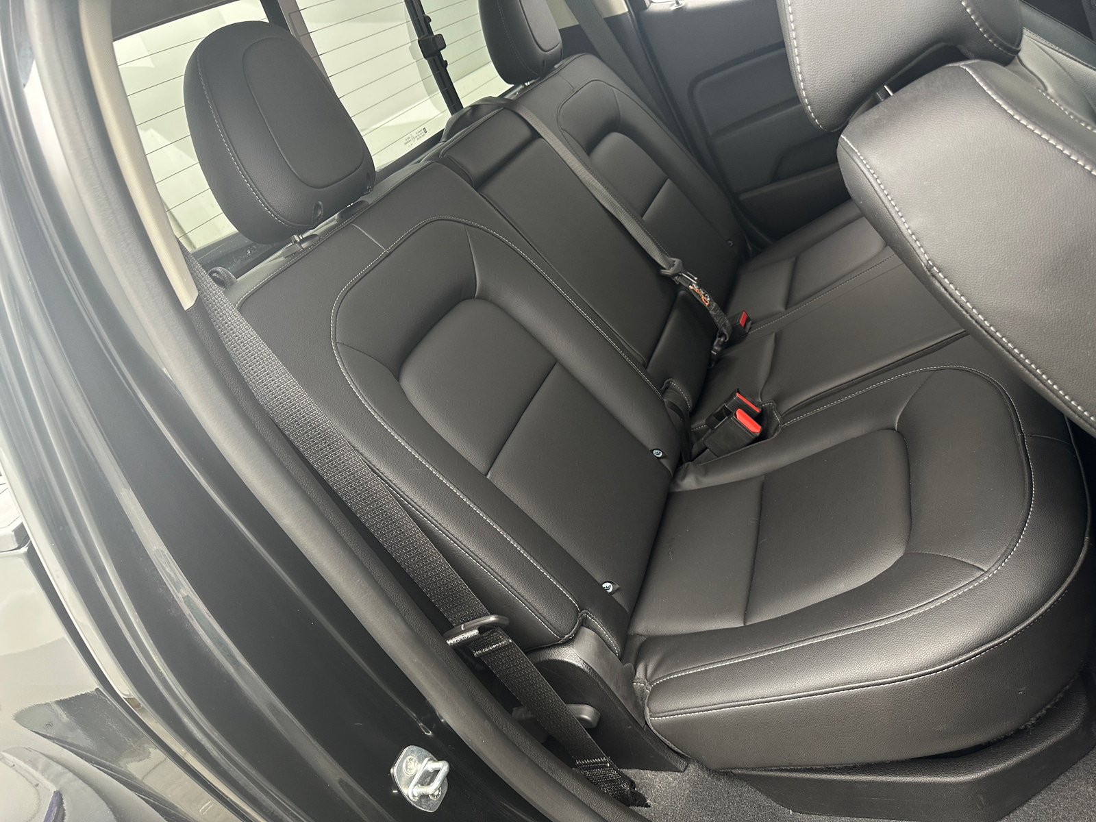 Thumbnail: 2021 Chevrolet Colorado - 6