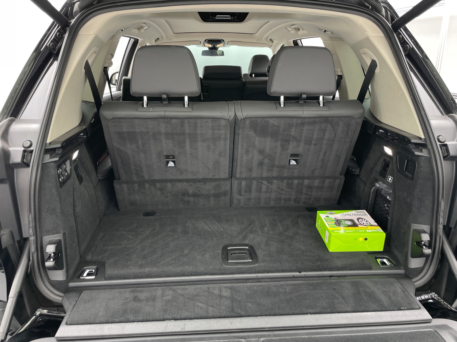 Thumbnail: 2021 BMW X7 - 6