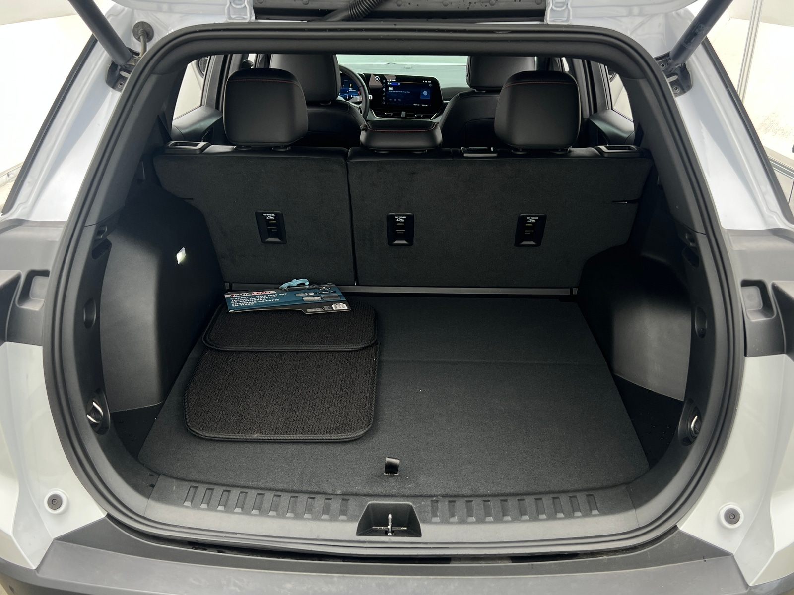 Thumbnail: 2026 Chevrolet Equinox - 6
