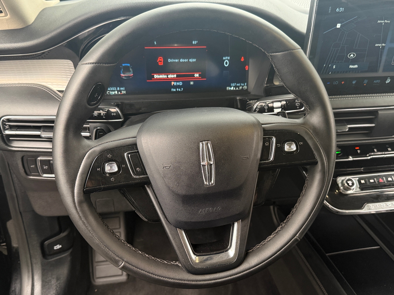 Thumbnail: 2024 Lincoln Corsair - 4