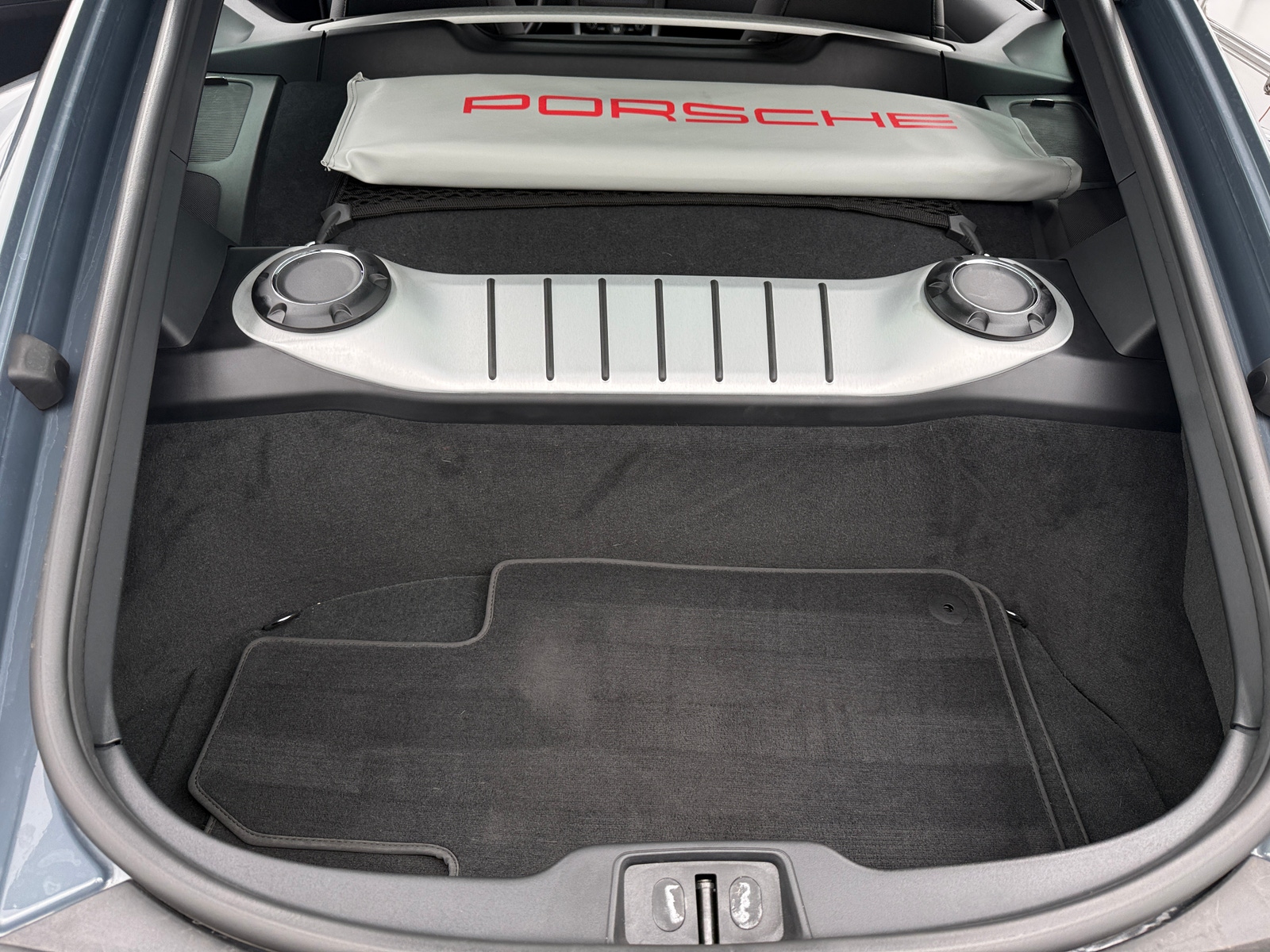 Thumbnail: 2018 Porsche 718 Cayman - 4