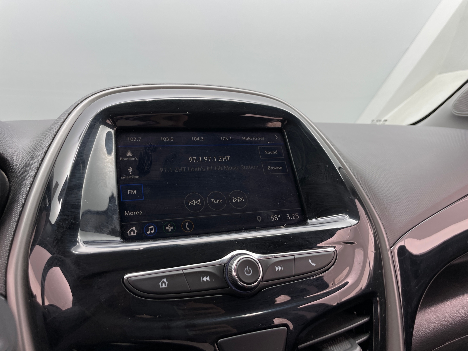 Thumbnail: 2021 Chevrolet Spark - 4