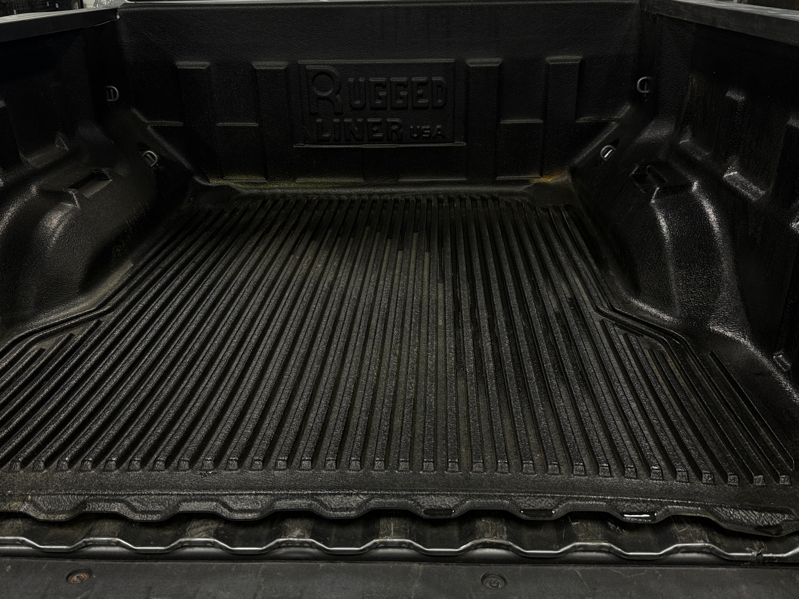 Thumbnail: 2023 Chevrolet Colorado - 7