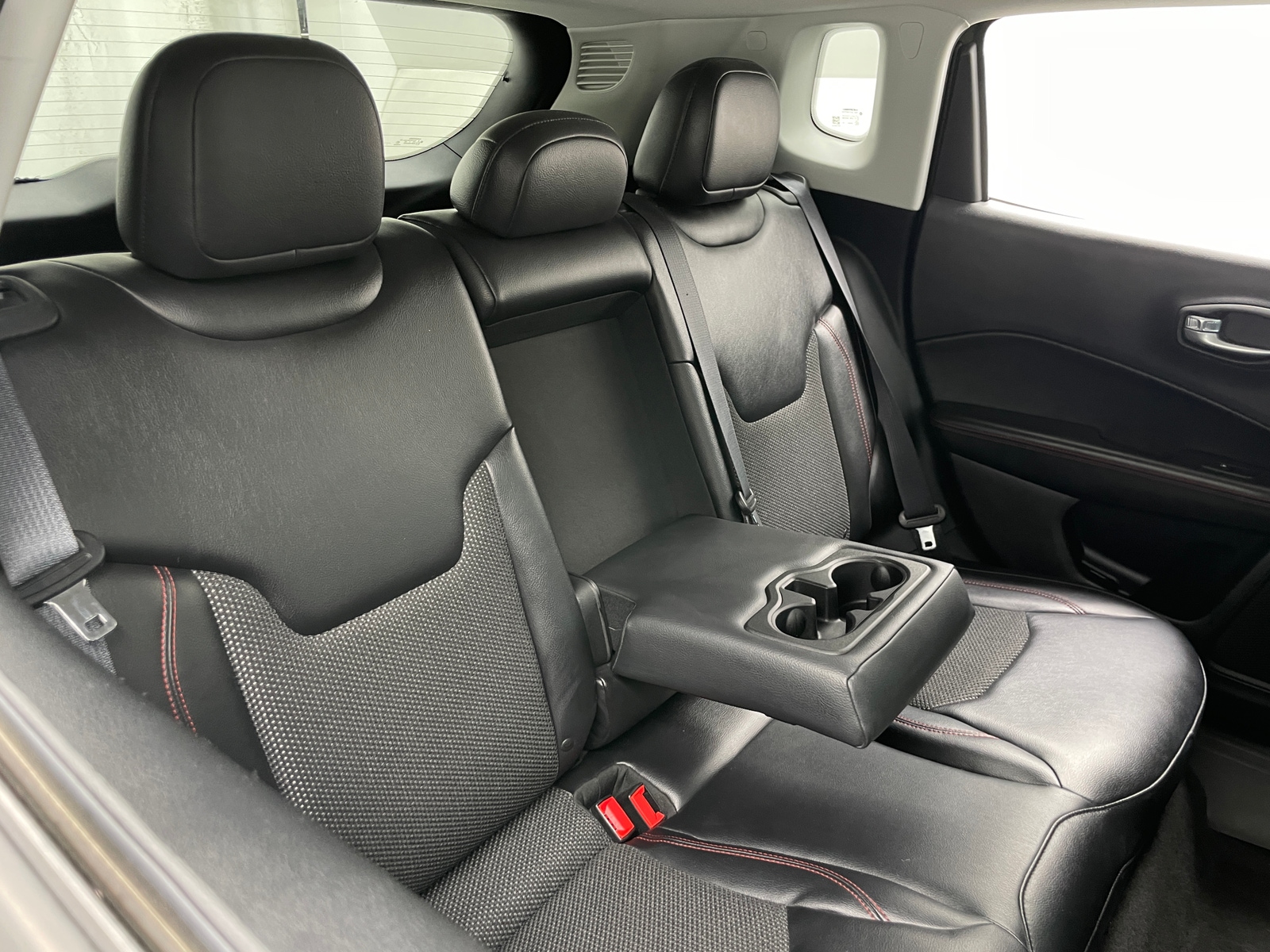 Thumbnail: 2017 Jeep Compass - 6