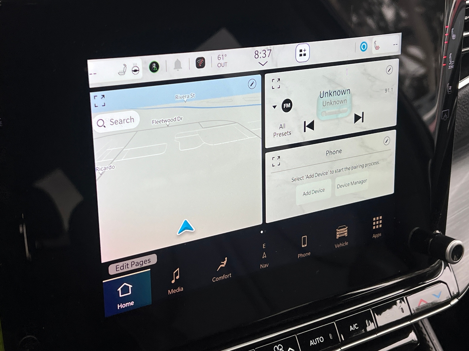 Thumbnail: 2024 Jeep Wagoneer - 3