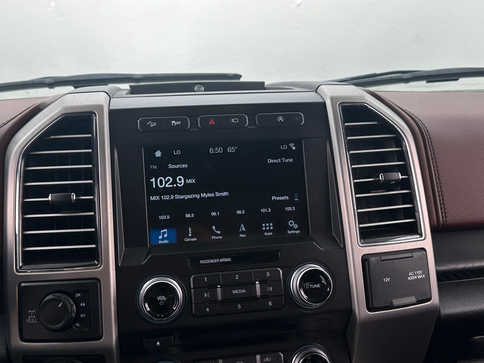 Thumbnail: 2018 Ford Econoline - 3