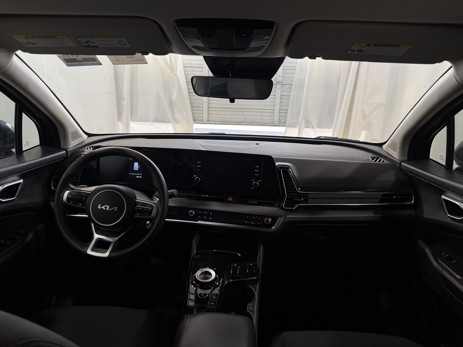 Thumbnail: 2023 Kia Sportage - 3