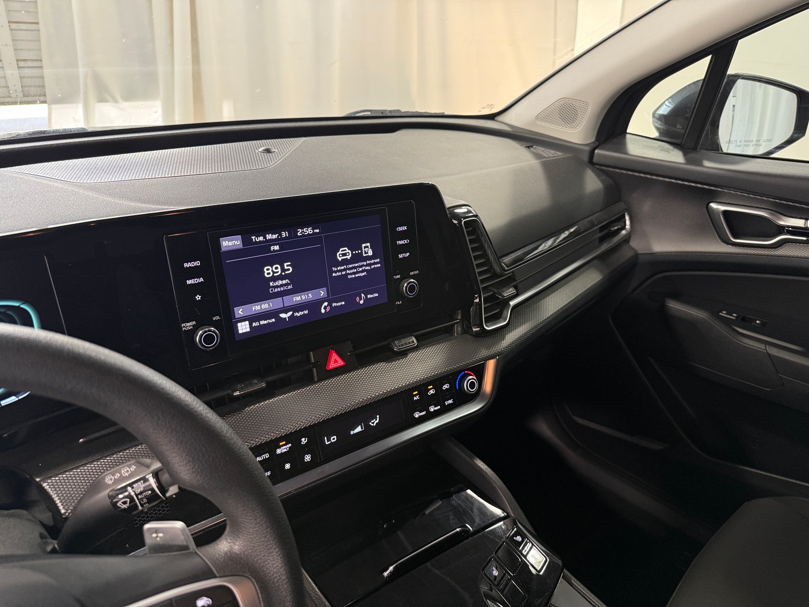 Thumbnail: 2023 Kia Sportage - 4