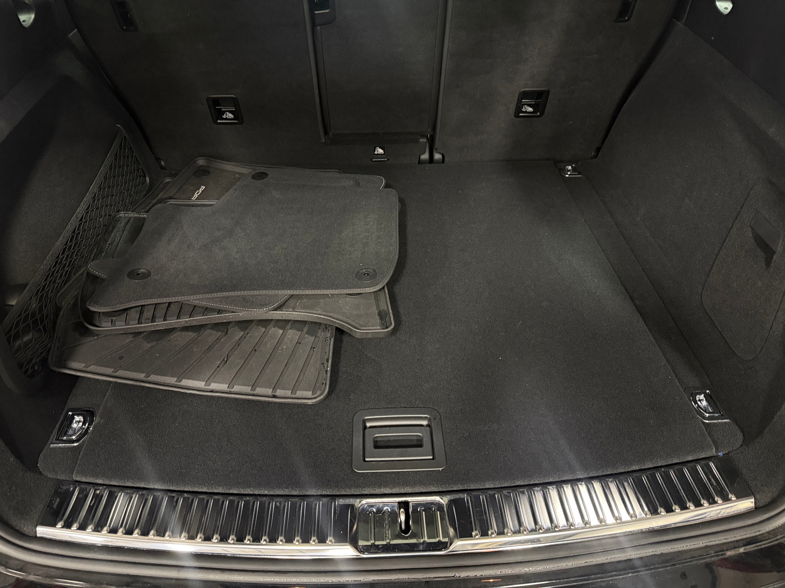 Thumbnail: 2016 Porsche Cayenne - 6