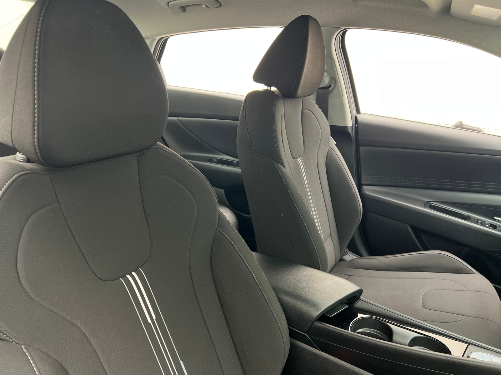 Thumbnail: 2024 Hyundai Elantra - 2