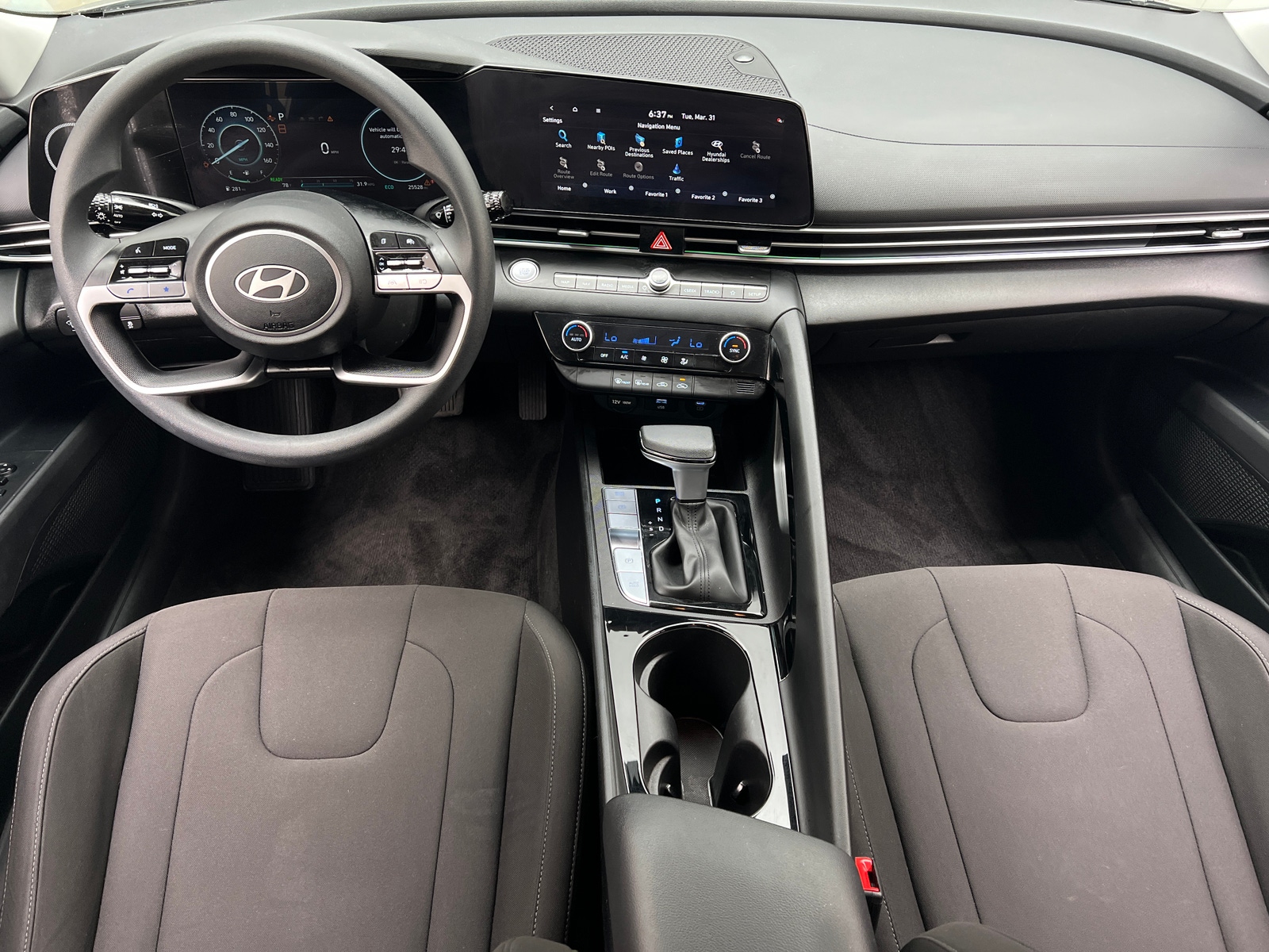 Thumbnail: 2024 Hyundai Elantra - 3