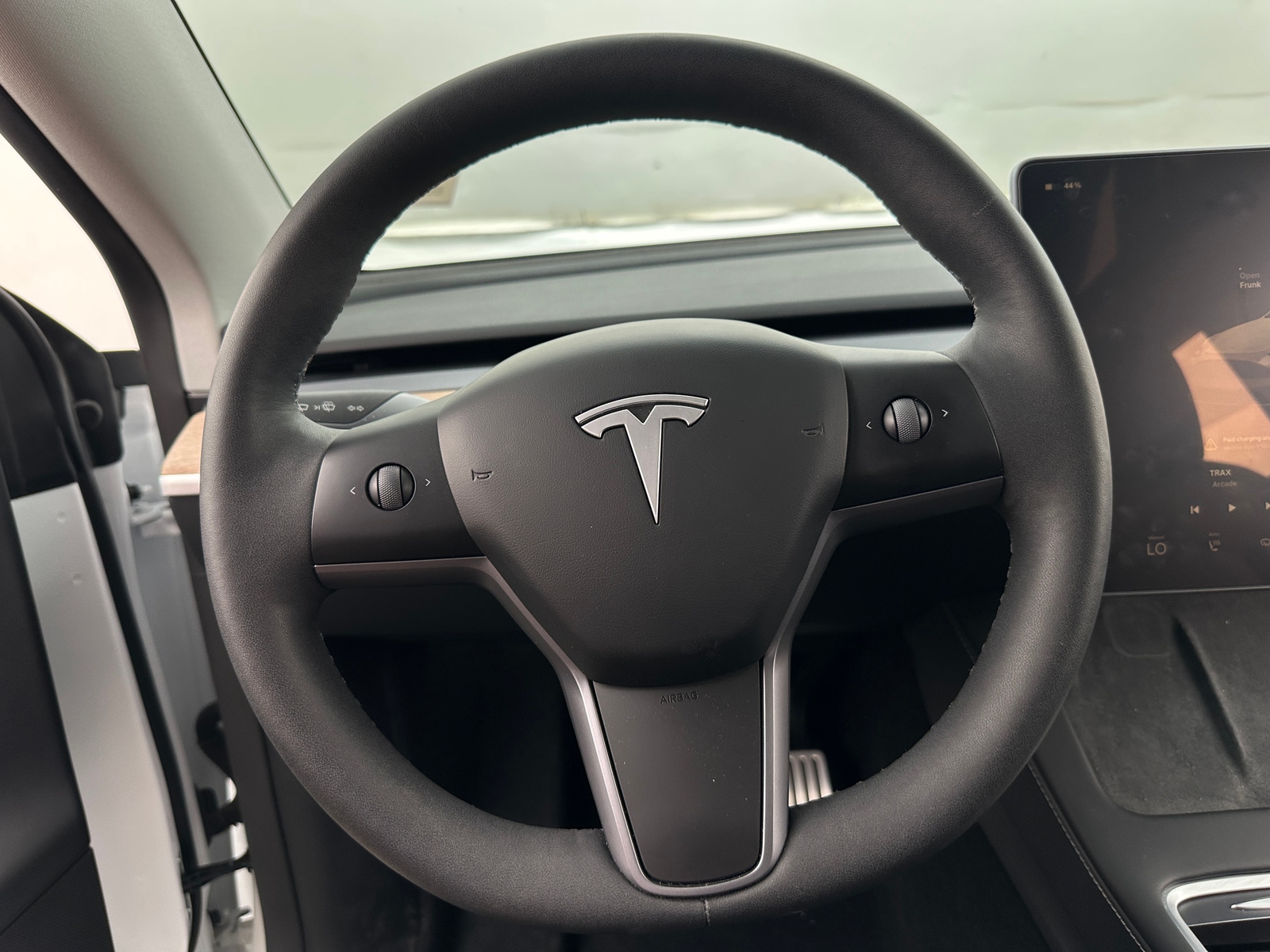 Thumbnail: 2025 Tesla Model Y - 4