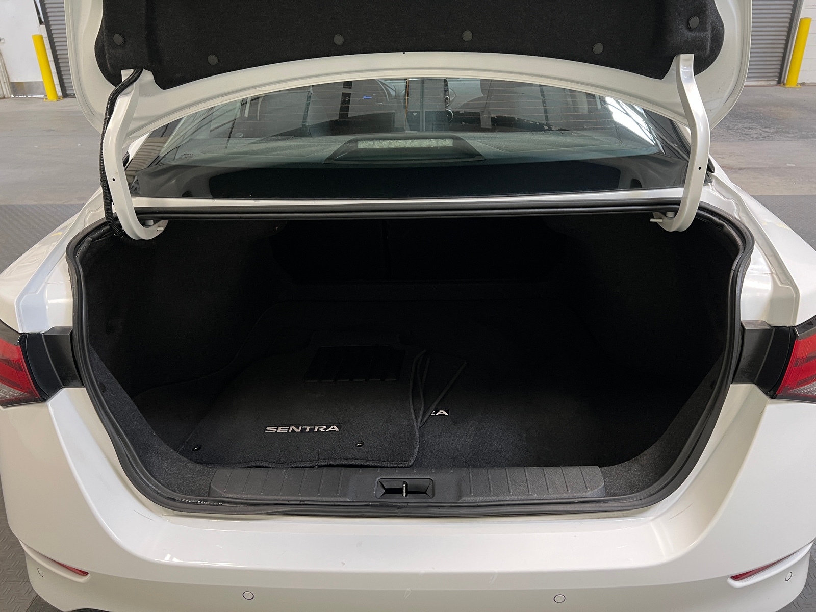 Thumbnail: 2025 Nissan Sentra - 7