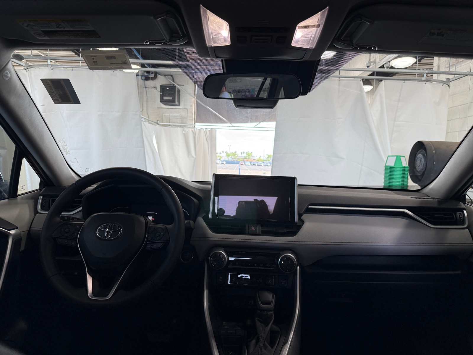 Thumbnail: 2025 Toyota RAV4 - 3