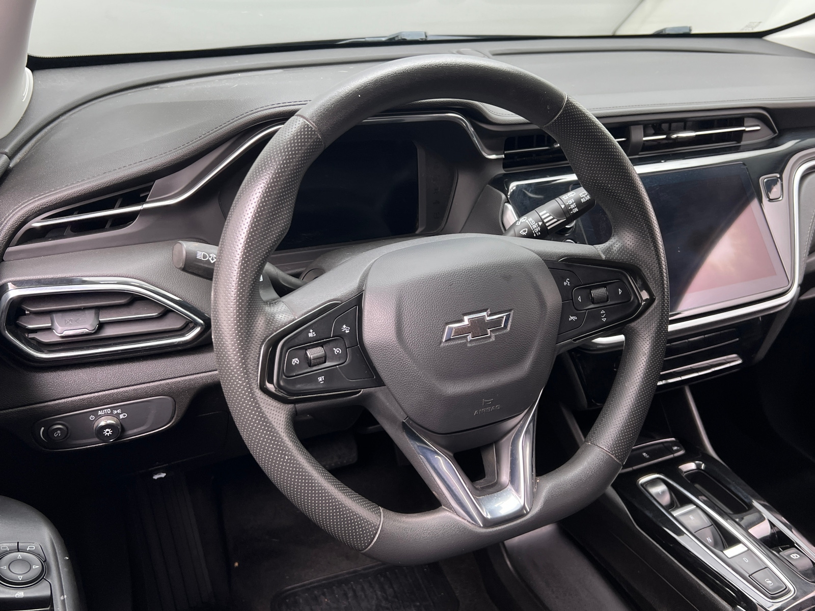 Thumbnail: 2023 Chevrolet Bolt EUV - 5