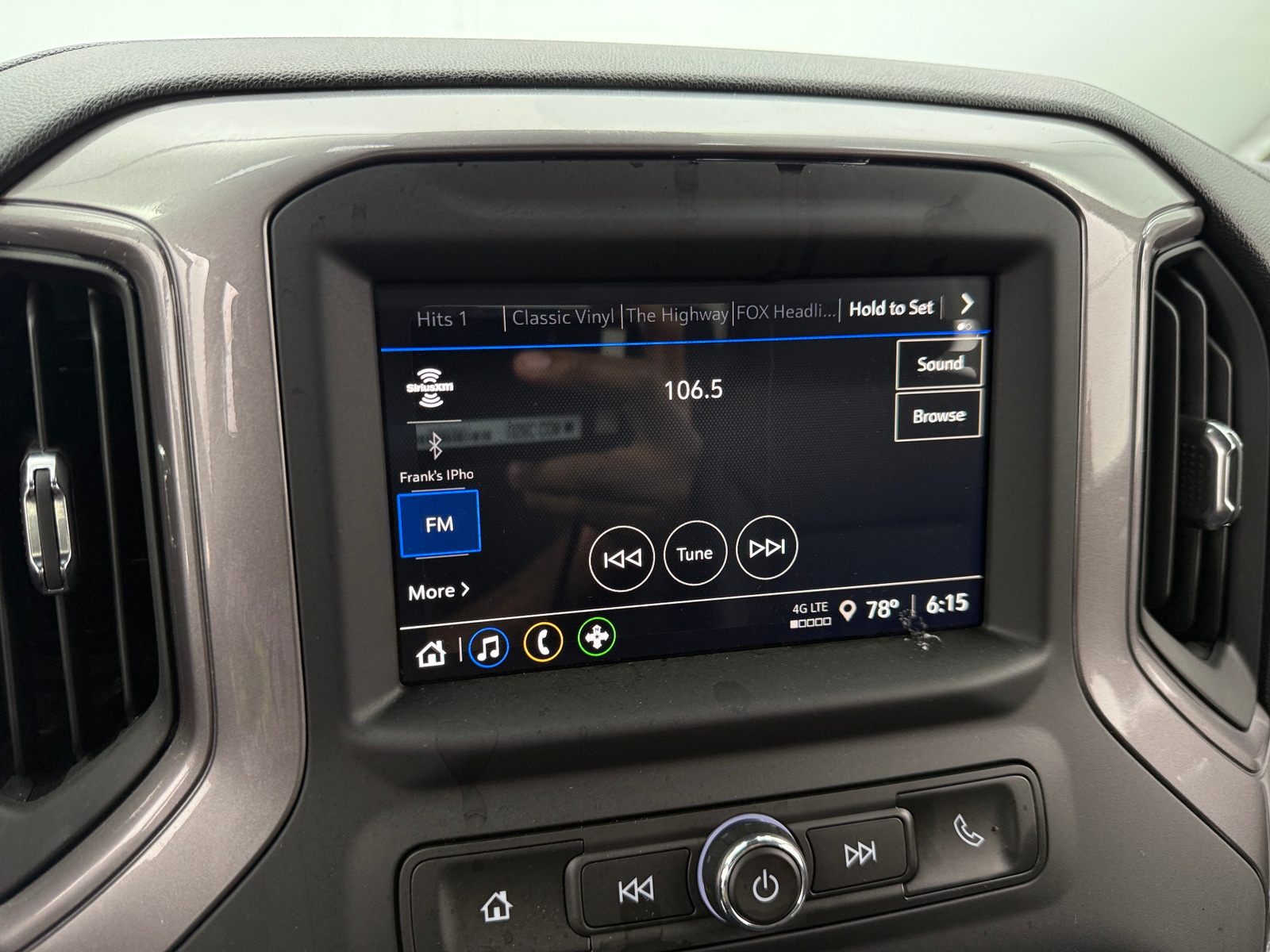 Thumbnail: 2024 GMC Sierra 2500 - 4