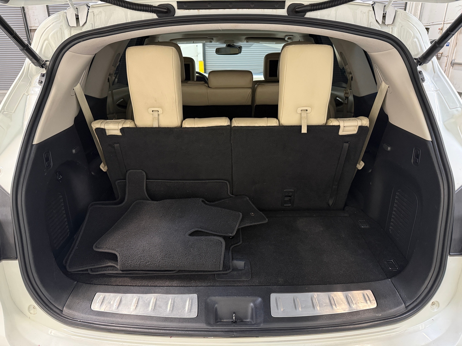 Thumbnail: 2019 INFINITI QX60 - 7