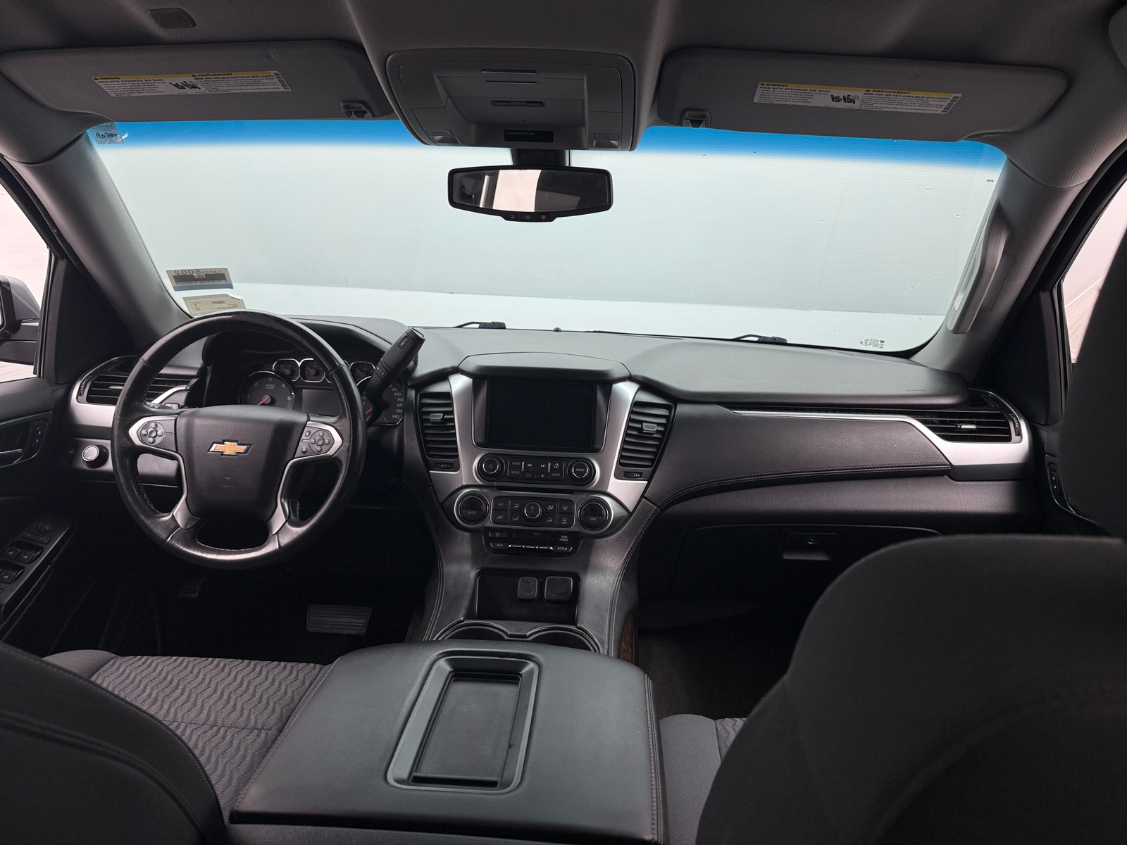 Thumbnail: 2018 Chevrolet Tahoe - 3