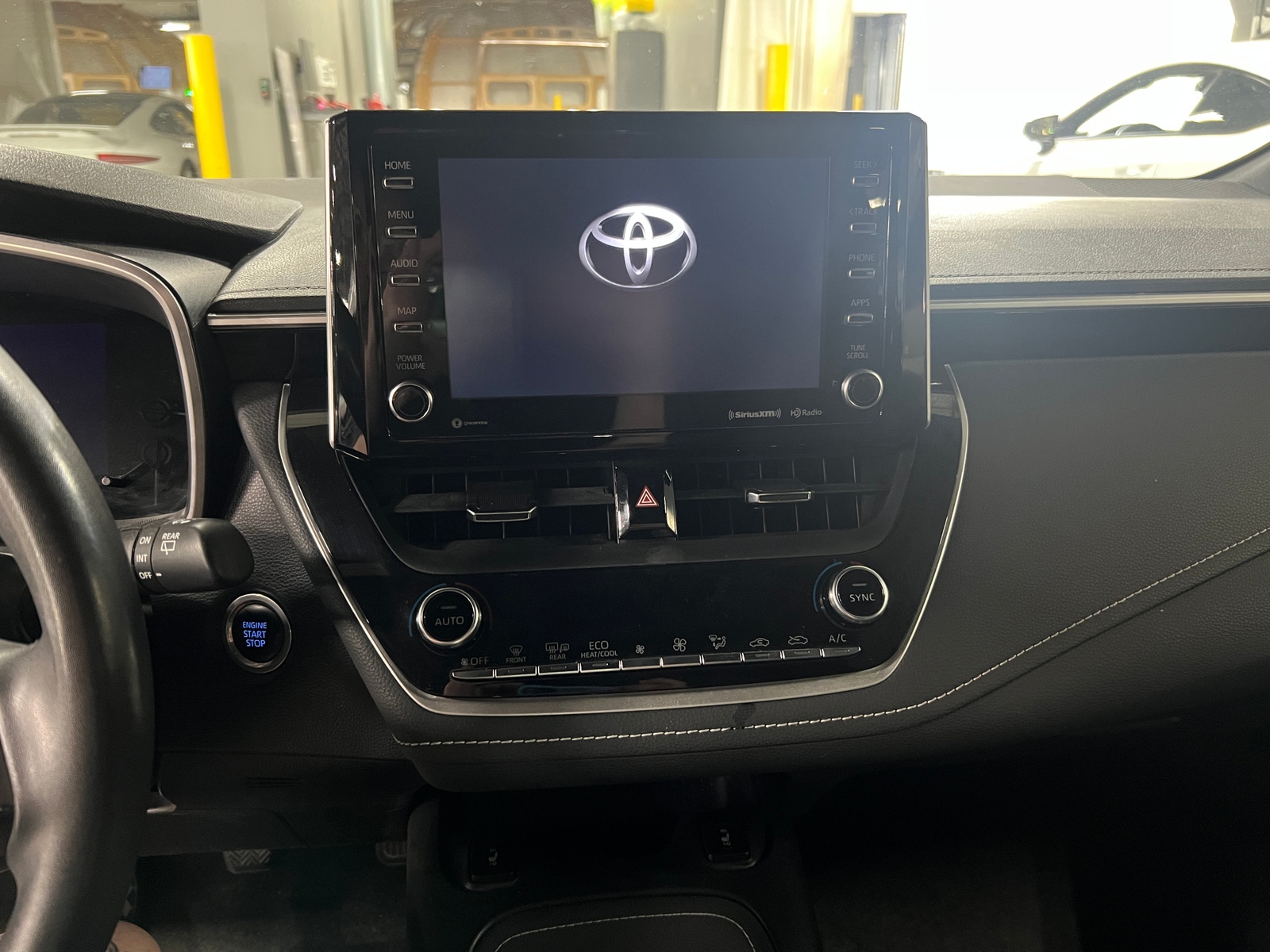 Thumbnail: 2022 Toyota Corolla - 4
