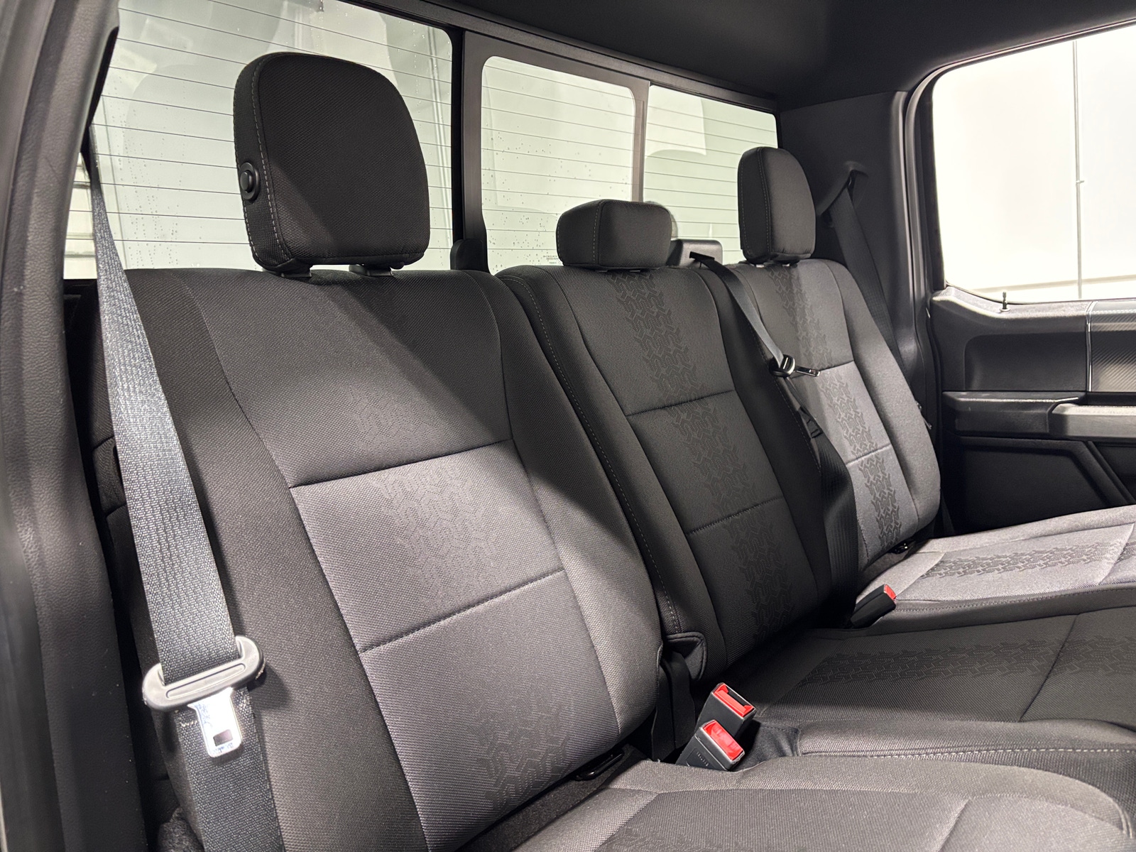 Thumbnail: 2018 Ford Econoline - 6