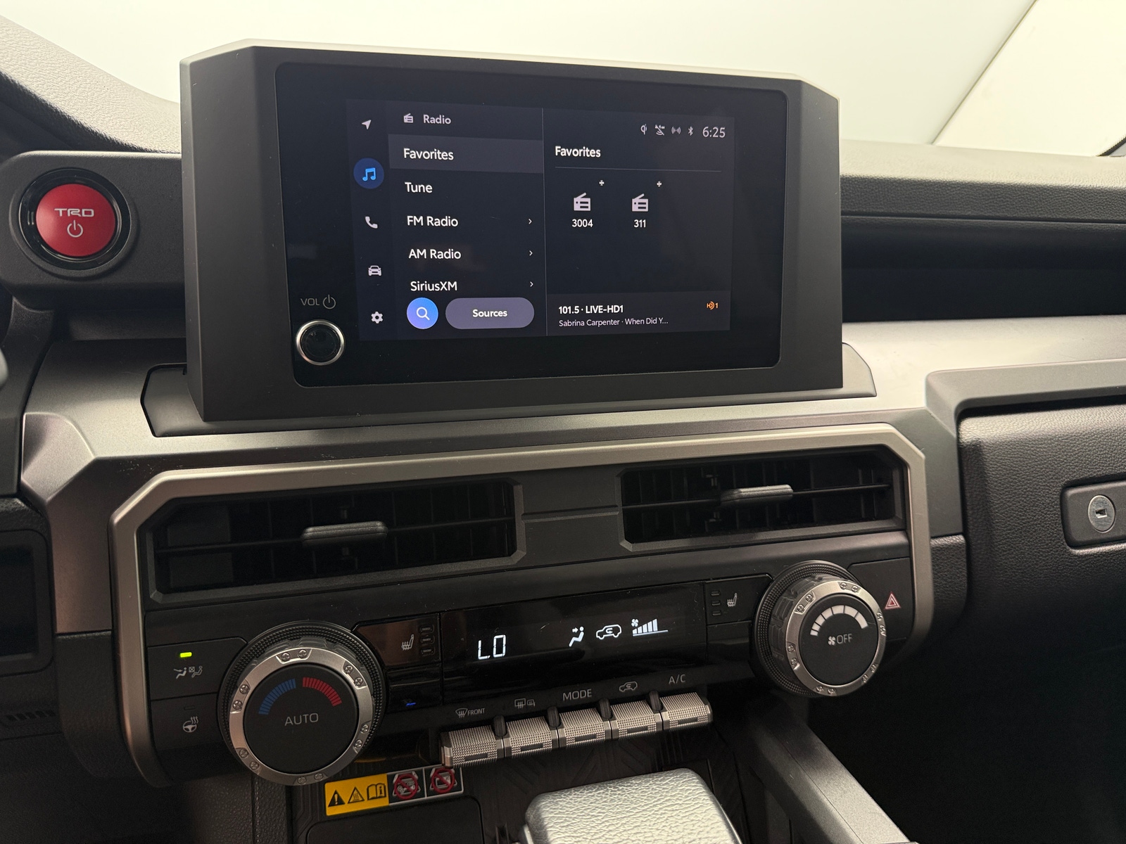 Thumbnail: 2025 Toyota 4Runner - 4