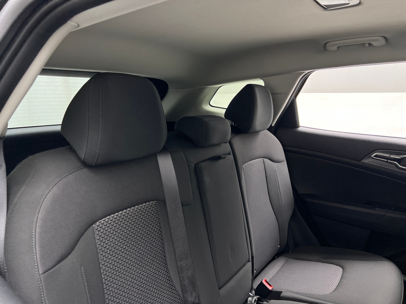 Thumbnail: 2025 Kia Sportage - 6