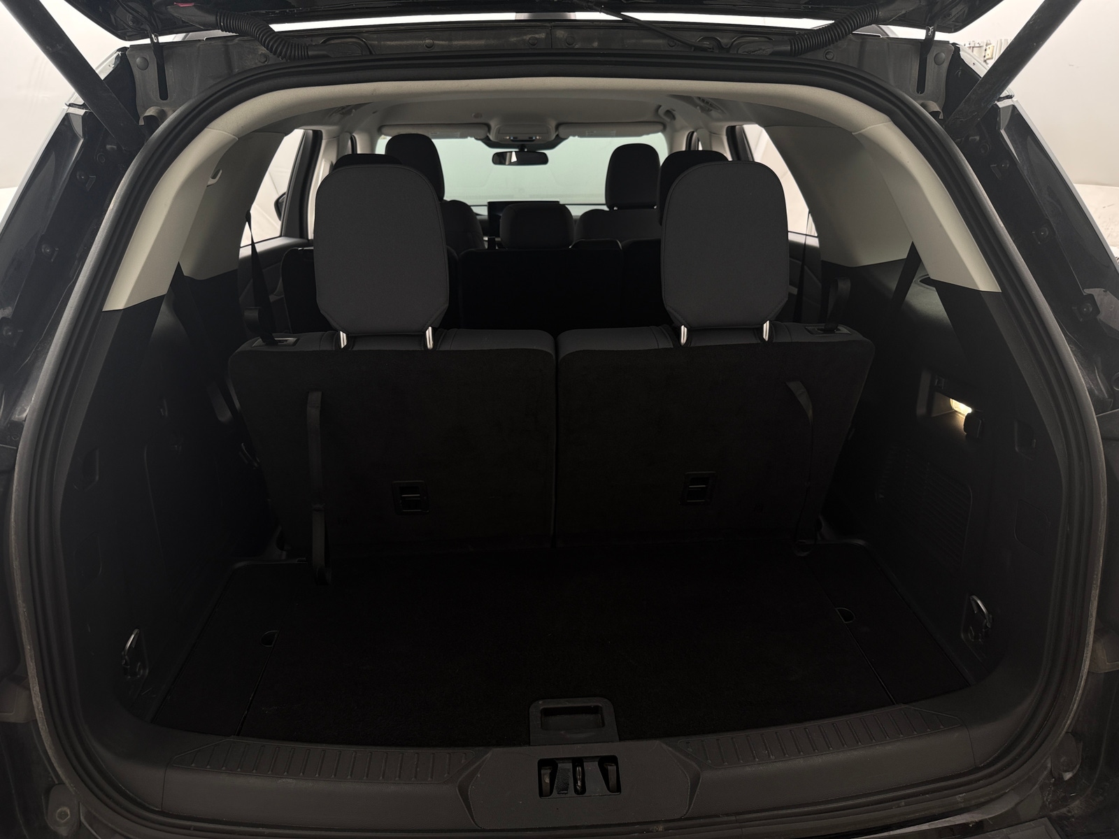 Thumbnail: 2025 Ford Explorer - 7