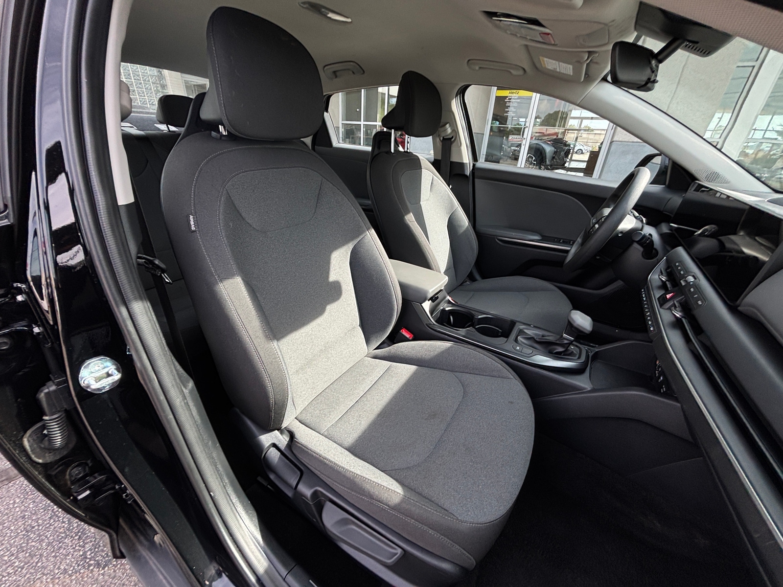 Thumbnail: 2025 Kia K4 - 2