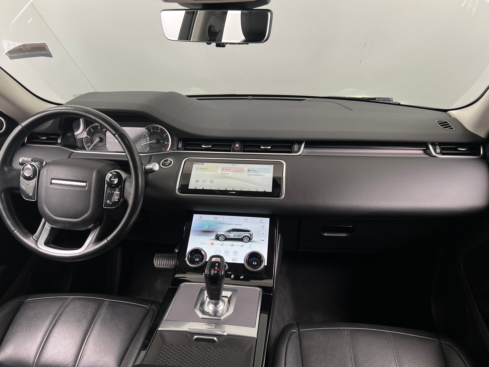 Thumbnail: 2020 Land Rover Range Rover Evoque - 2