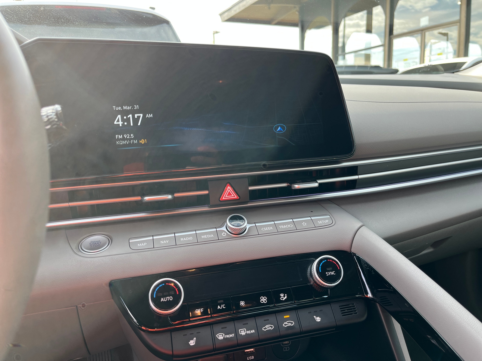 Thumbnail: 2025 Hyundai Elantra - 4