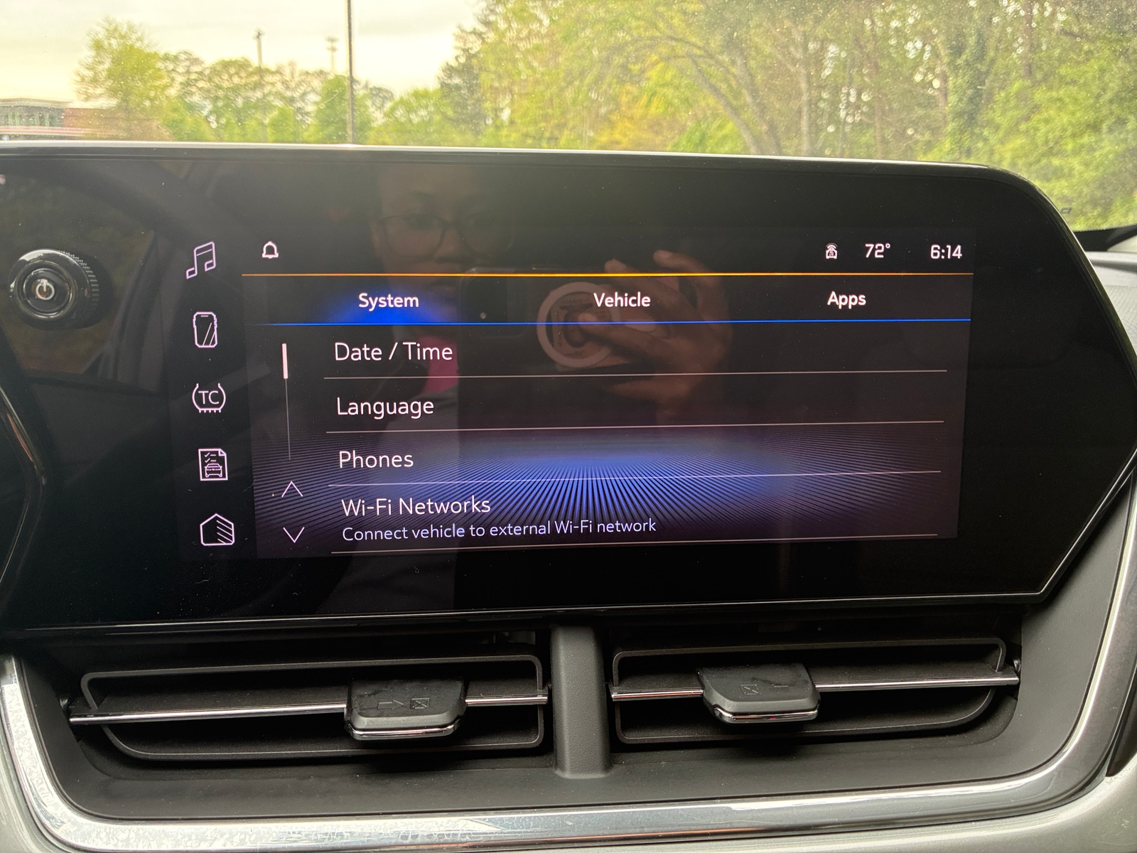 Thumbnail: 2025 Chevrolet Trax - 4