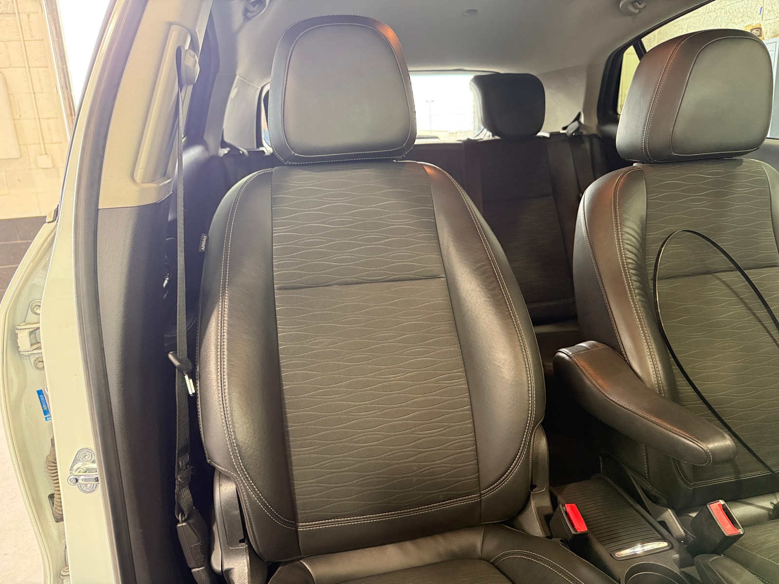 Thumbnail: 2015 Buick Encore - 2