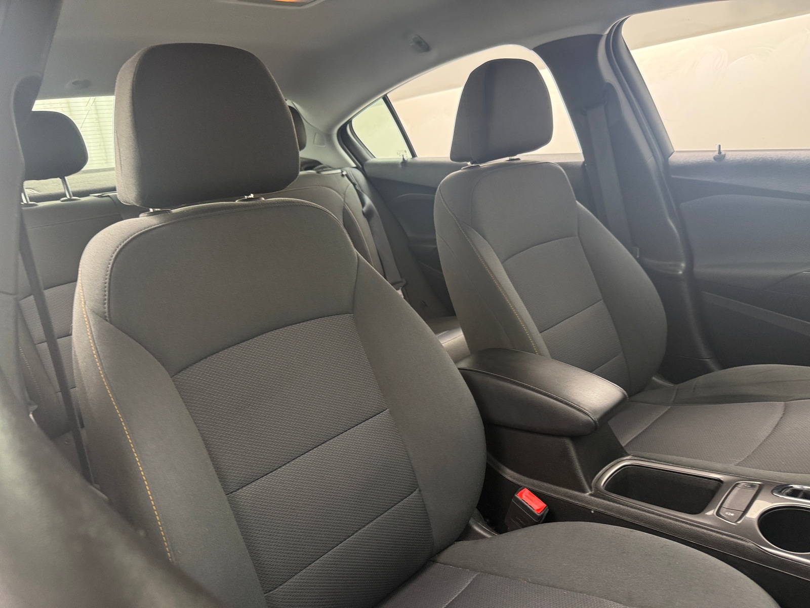 Thumbnail: 2019 Chevrolet Cruze - 2