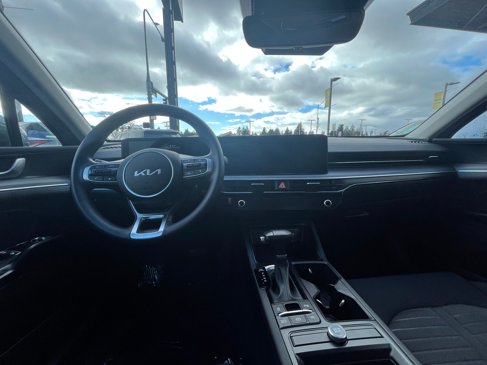 Thumbnail: 2025 Kia K5 - 3