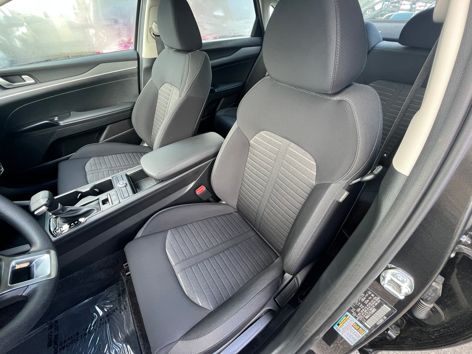 Thumbnail: 2025 Kia K5 - 2