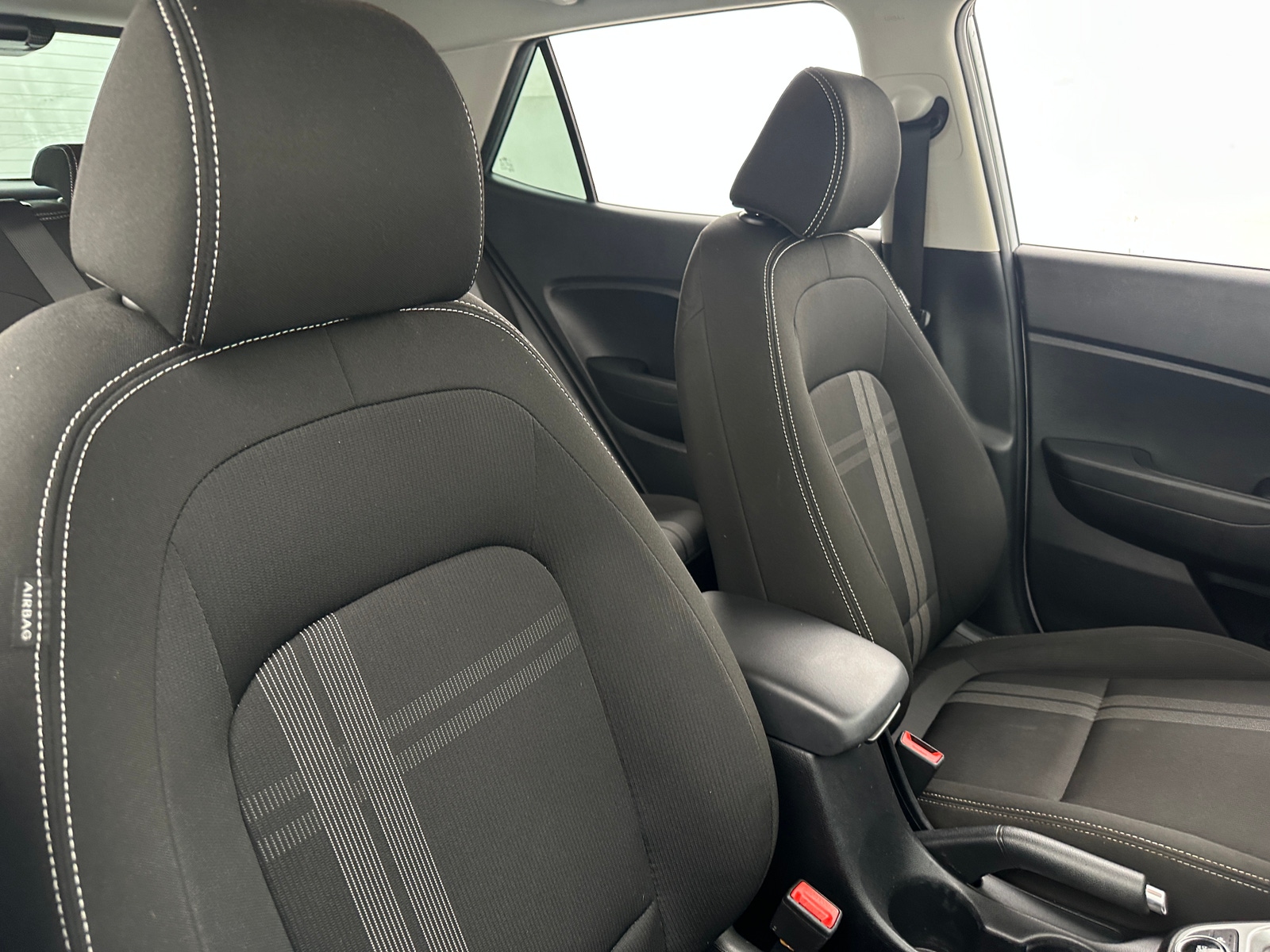 Thumbnail: 2021 Hyundai Venue - 2