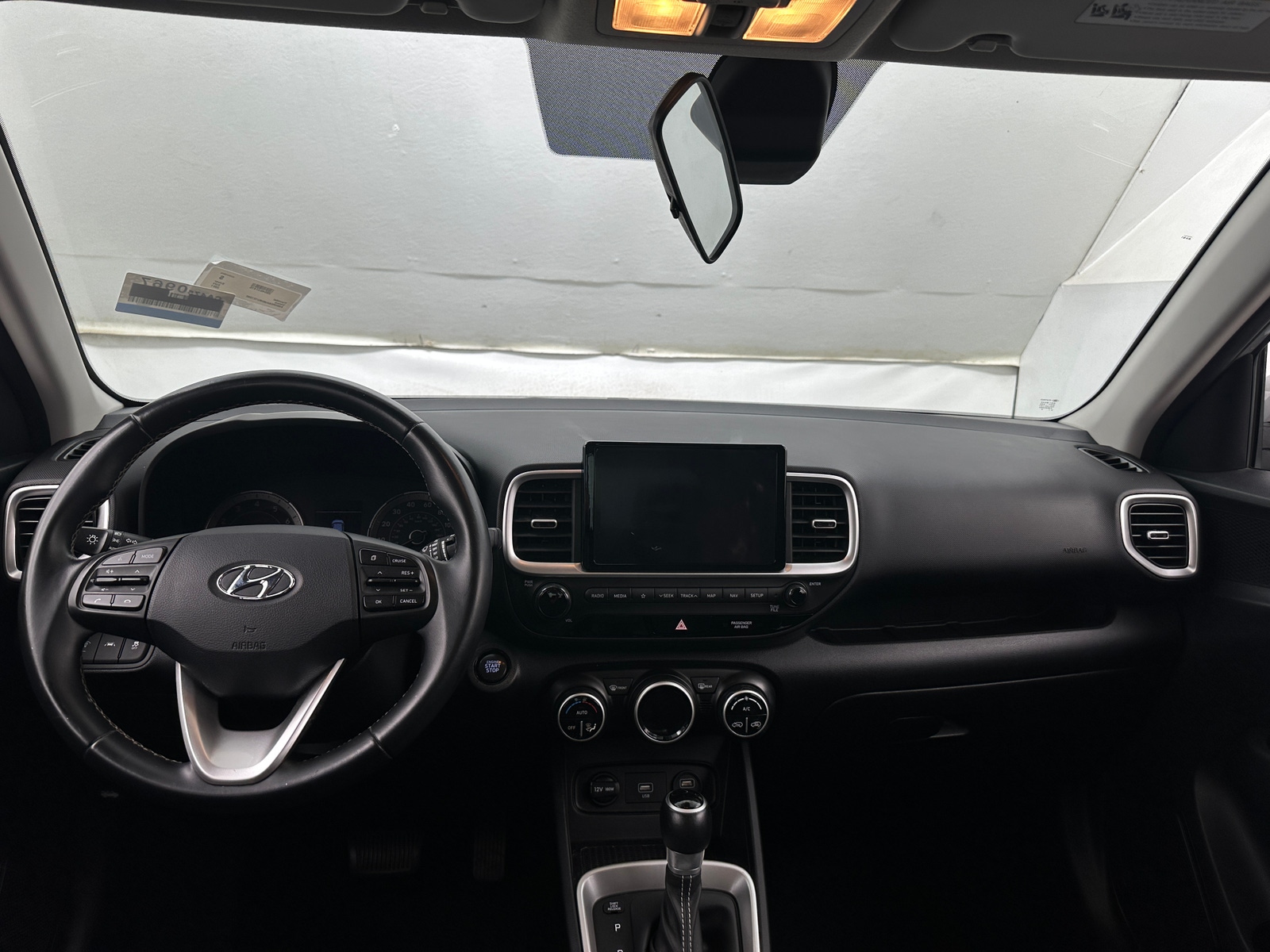 Thumbnail: 2021 Hyundai Venue - 3