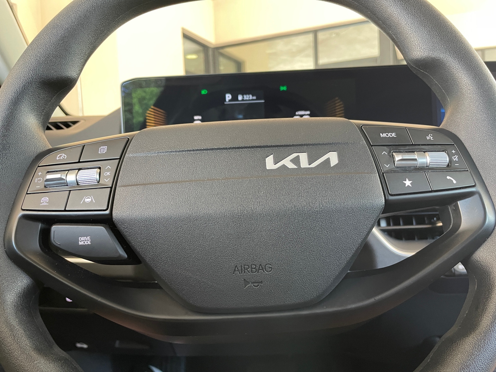 Thumbnail: 2025 Kia K4 - 5