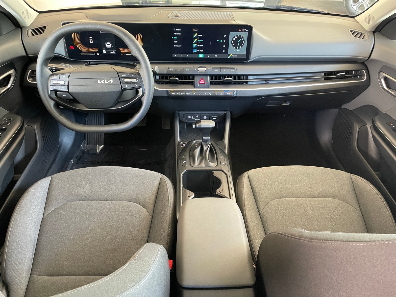 Thumbnail: 2025 Kia K4 - 3