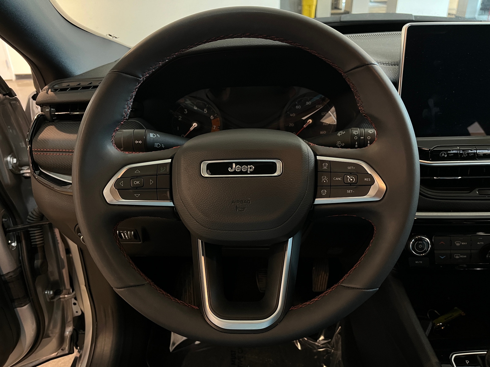 Thumbnail: 2025 Jeep Compass - 5