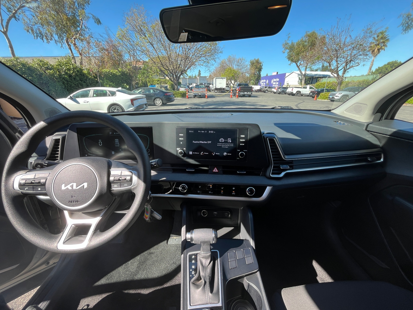 Thumbnail: 2025 Kia Sportage - 3