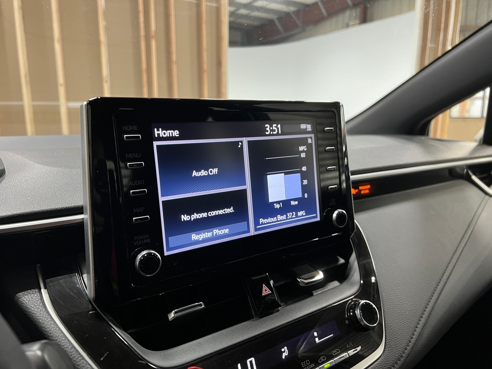 Thumbnail: 2020 Toyota Corolla - 4